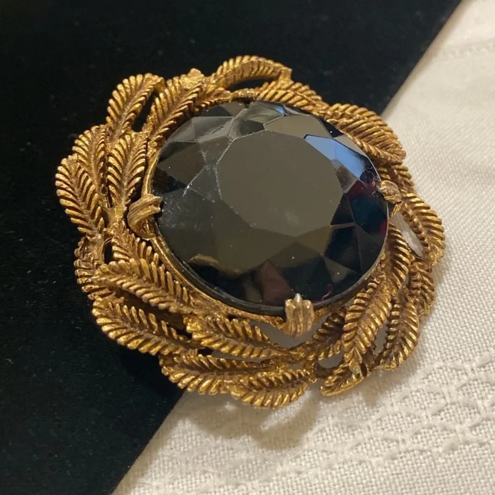 Vintage Faceted Black Rhinestone And Brass Brooch